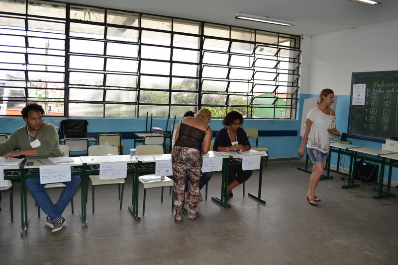 Read more about the article Mais de 5,4 mil eleitores comparecem às urnas para eleger conselheiros tutelares em Ferraz