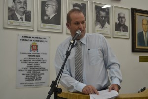 Vereador Claudio Squizato faz indicações a Prefeitura