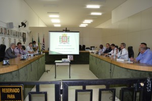 Read more about the article Câmara Municipal realiza audiência pública das metas fiscais