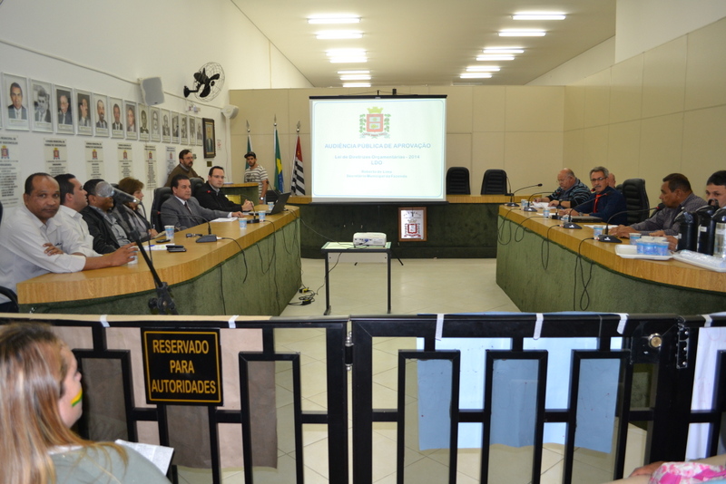You are currently viewing Prefeitura de Ferraz projeta arrecadação de R$256,1 milhões em 2014