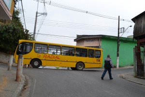 Cruzamento da Avenida XV de Novembro com a Estrada Dib Jorge