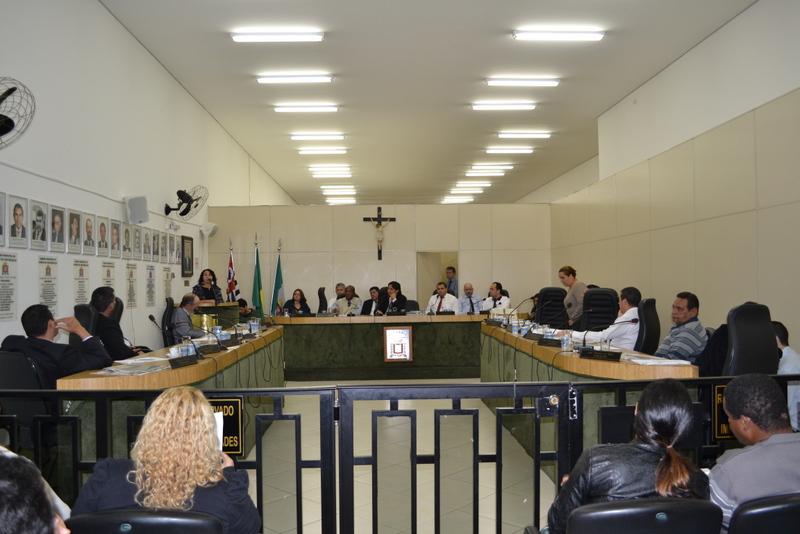 You are currently viewing Por unanimidade, Câmara Municipal aprova o projeto Ficha Limpa