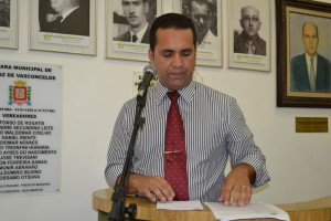 Vereador Claudio Ramos (PT)  sugere a criação de conselho municipal de energia