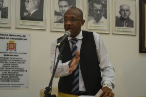 Vereador Tonho (PSD) questiona atraso no conserto de viaturas do Samu