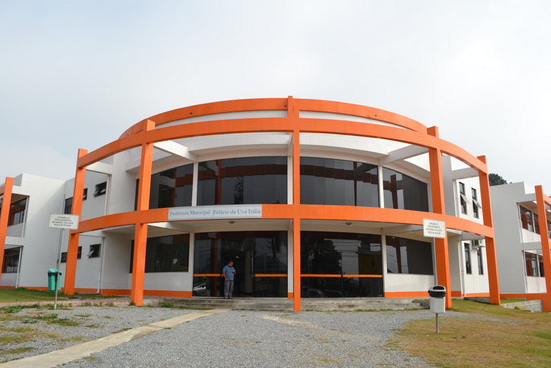 Leia mais sobre o artigo Ferraz prevê arrecadação de R$310 milhões em 2015