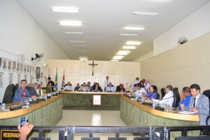 Read more about the article Câmara aprova o orçamento do município para 2015