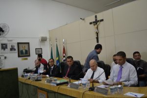 Read more about the article Câmara contesta decreto que delega competência a secretário