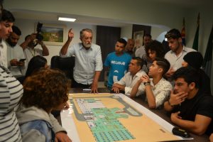 Read more about the article Alunos da rede estadual  participam de Parlamento Estudantil