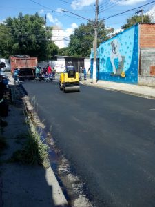 Leia mais sobre o artigo Serviços Urbanos fecha buraqueira no Jardim São João