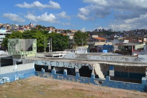 Read more about the article Vereadores perdem esperança no uso de prédio abandonado