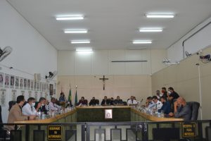 Read more about the article Câmara Municipal aprova emendas obrigatórias e texto-base do orçamento em 1º turno