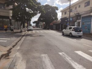 Leia mais sobre o artigo Vereador solicita a instalação de semáforo na Avenida Brasil na Vila Corrêa