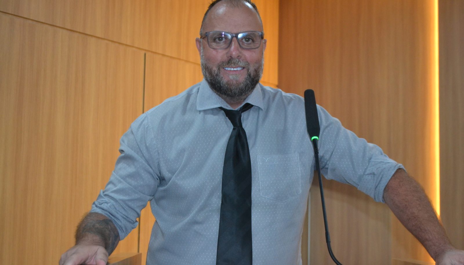 Anderson celebra anúncio da construção de praça no Parque Imperial