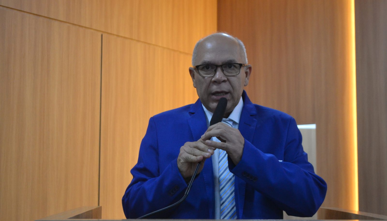 Aparecido promete atuar como interlocutor entre Ferraz e o governo Lula